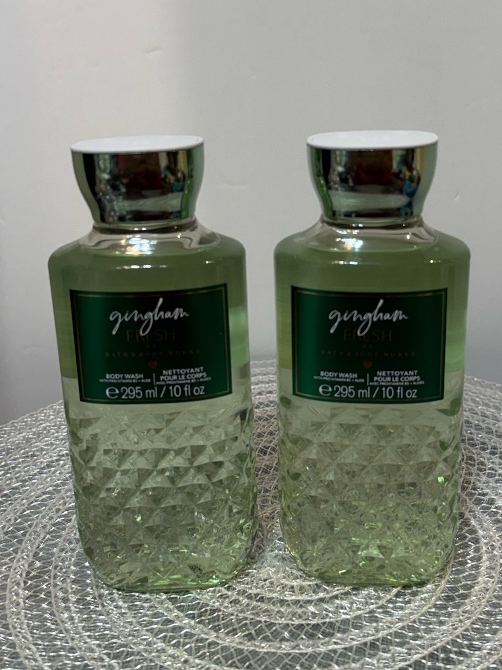 BBW Gingham Fresh Body Wash Set of 2 NWT